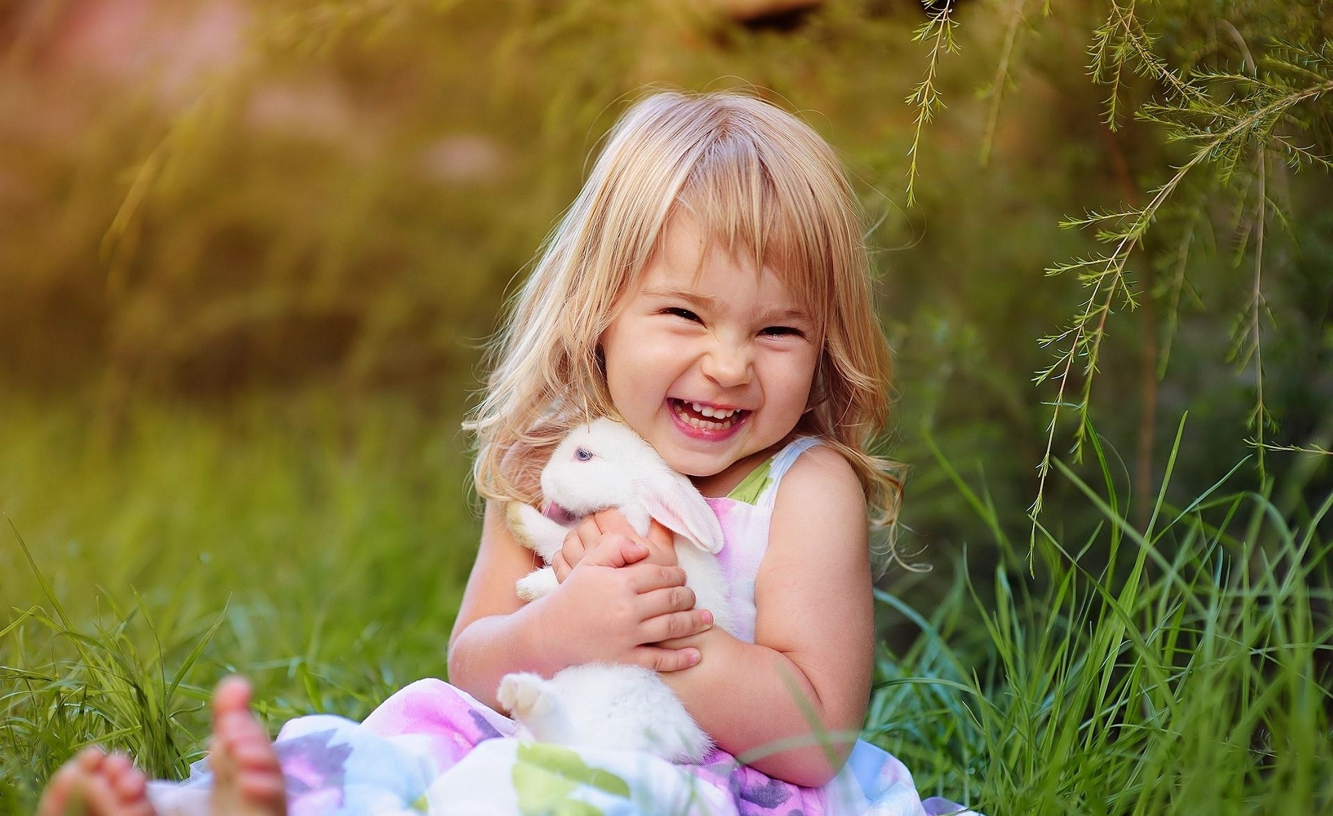 Baby Girl HD Wallpapers | Very Cute Pictures & Images