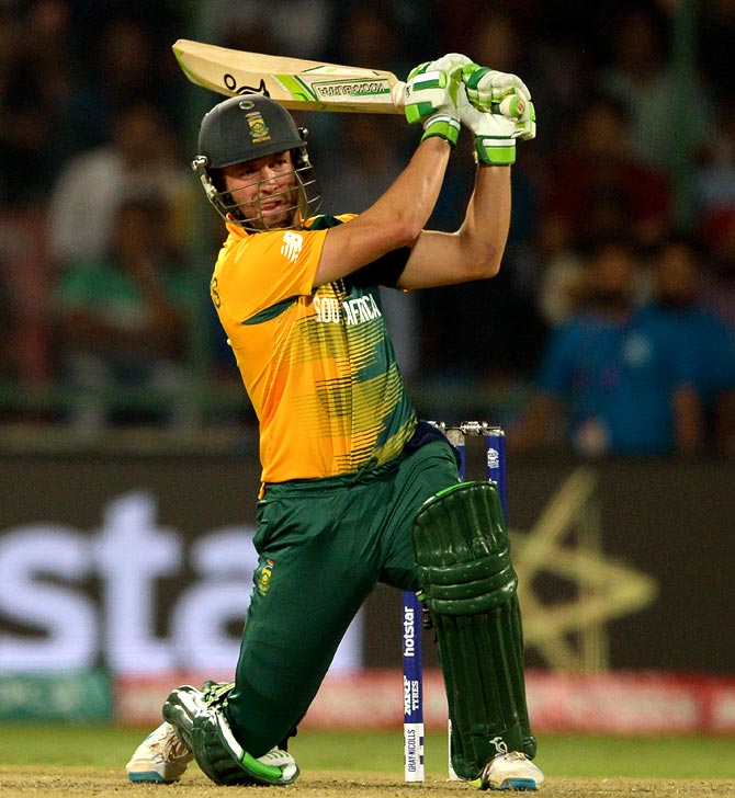 Ab Devilliers playing Shot for Four