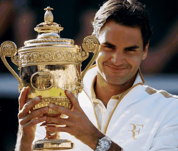 Roger Federer image wins a trophy 2017
