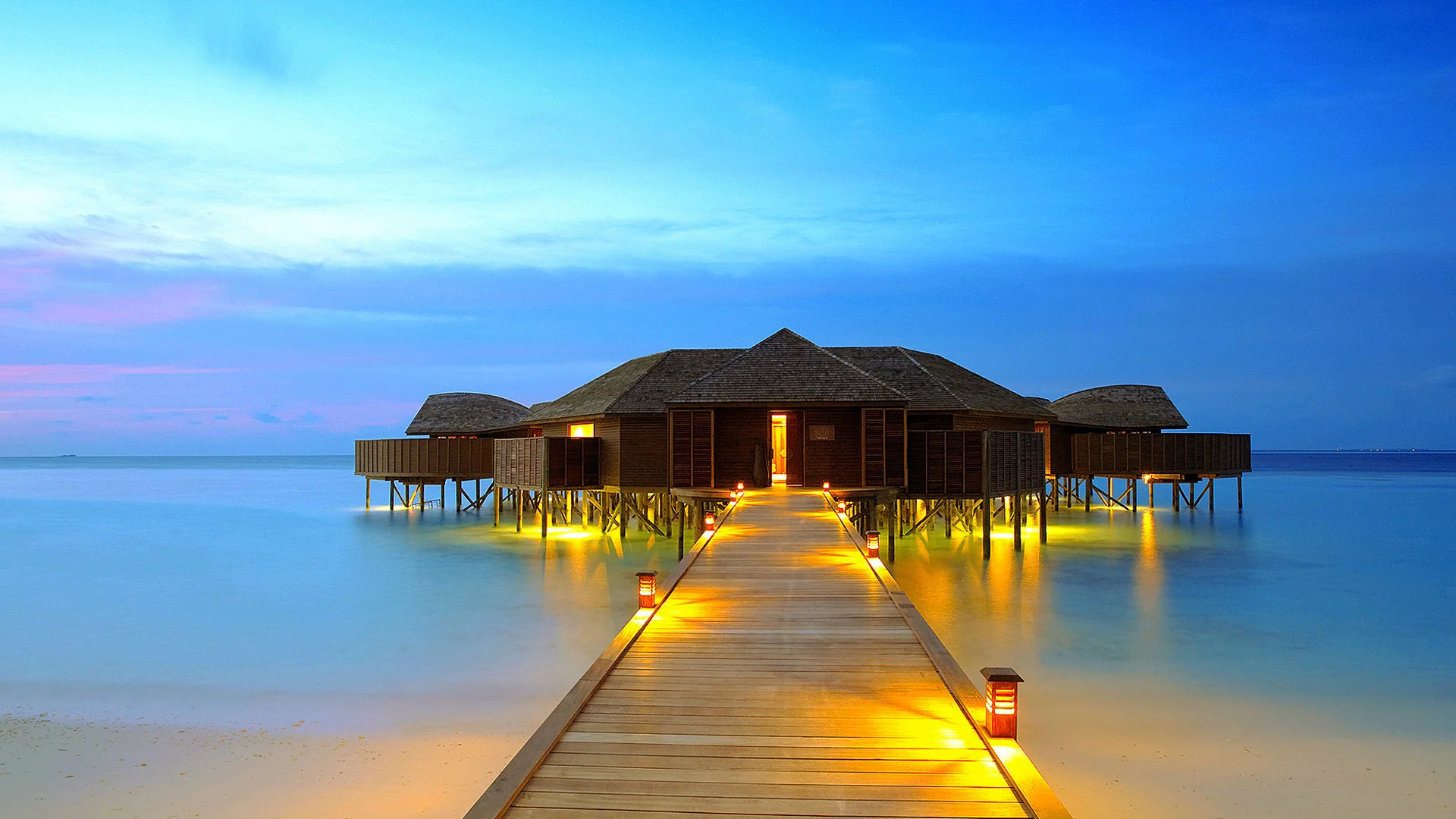 Beach Resorts Wallpapers