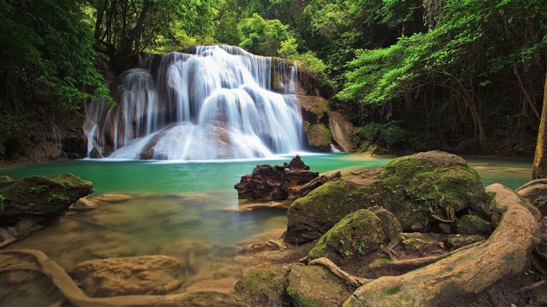 beautiful waterfall wallpaper